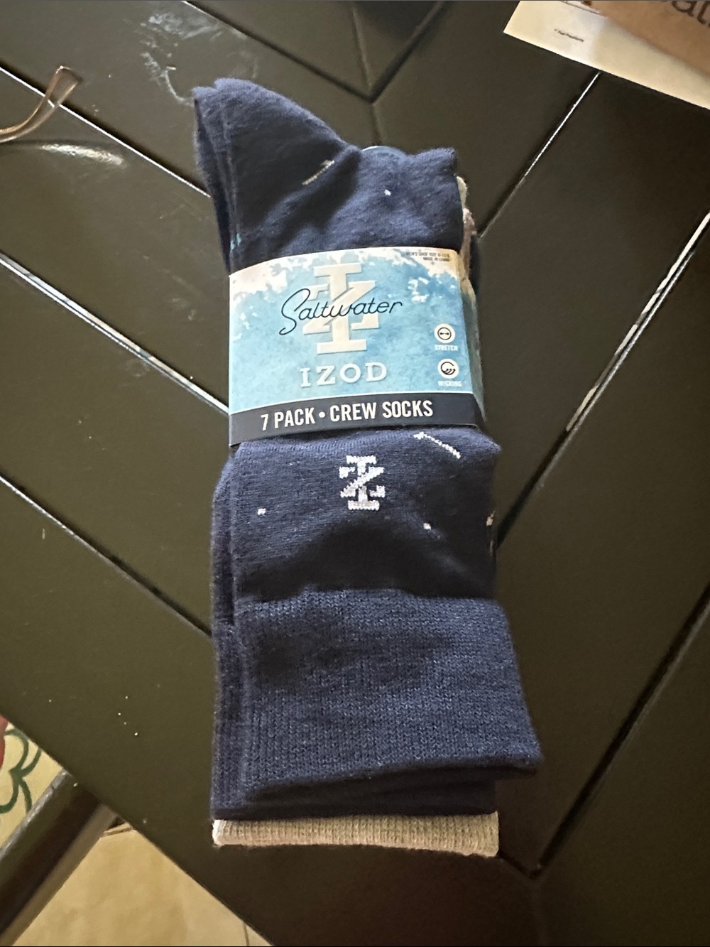 Izod Saltwater Navy Crew Socks - 7 Pack
